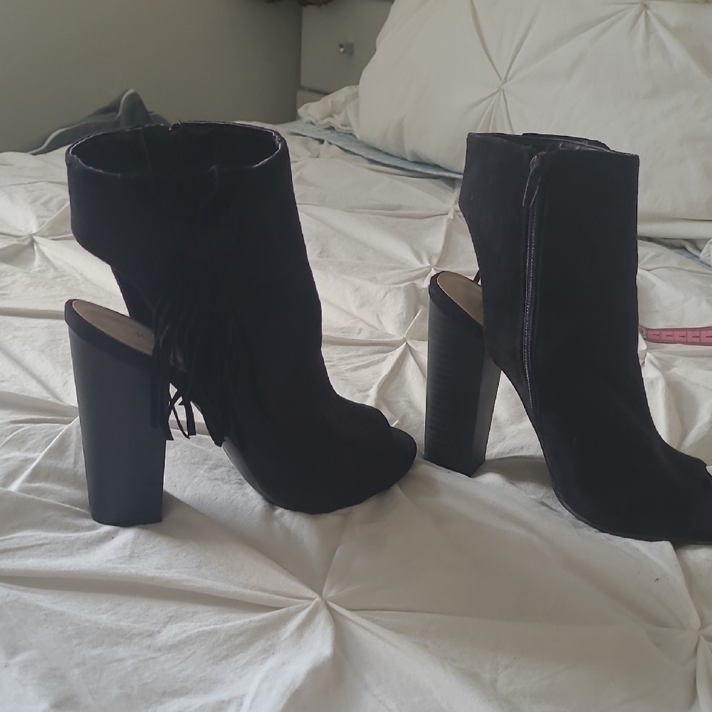 Zenana Outfitters Black Heeled Boots